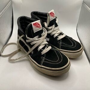 Unisex Youth High Top Old School Black And White Vans Off The Wall Sneaker Shoes